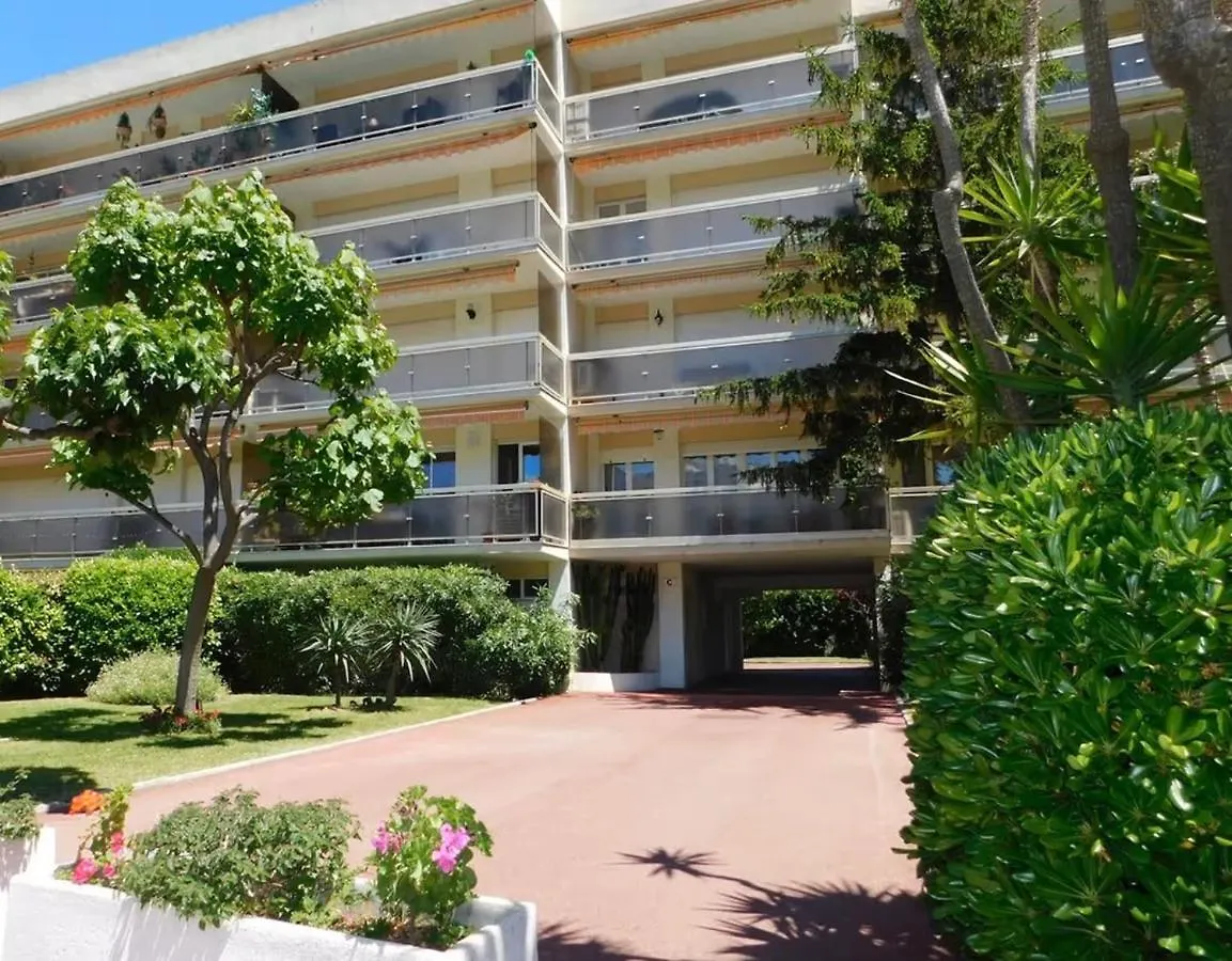 Juan Les Pins Vitoria Grand 2P Calme Parking Apartment Antibes