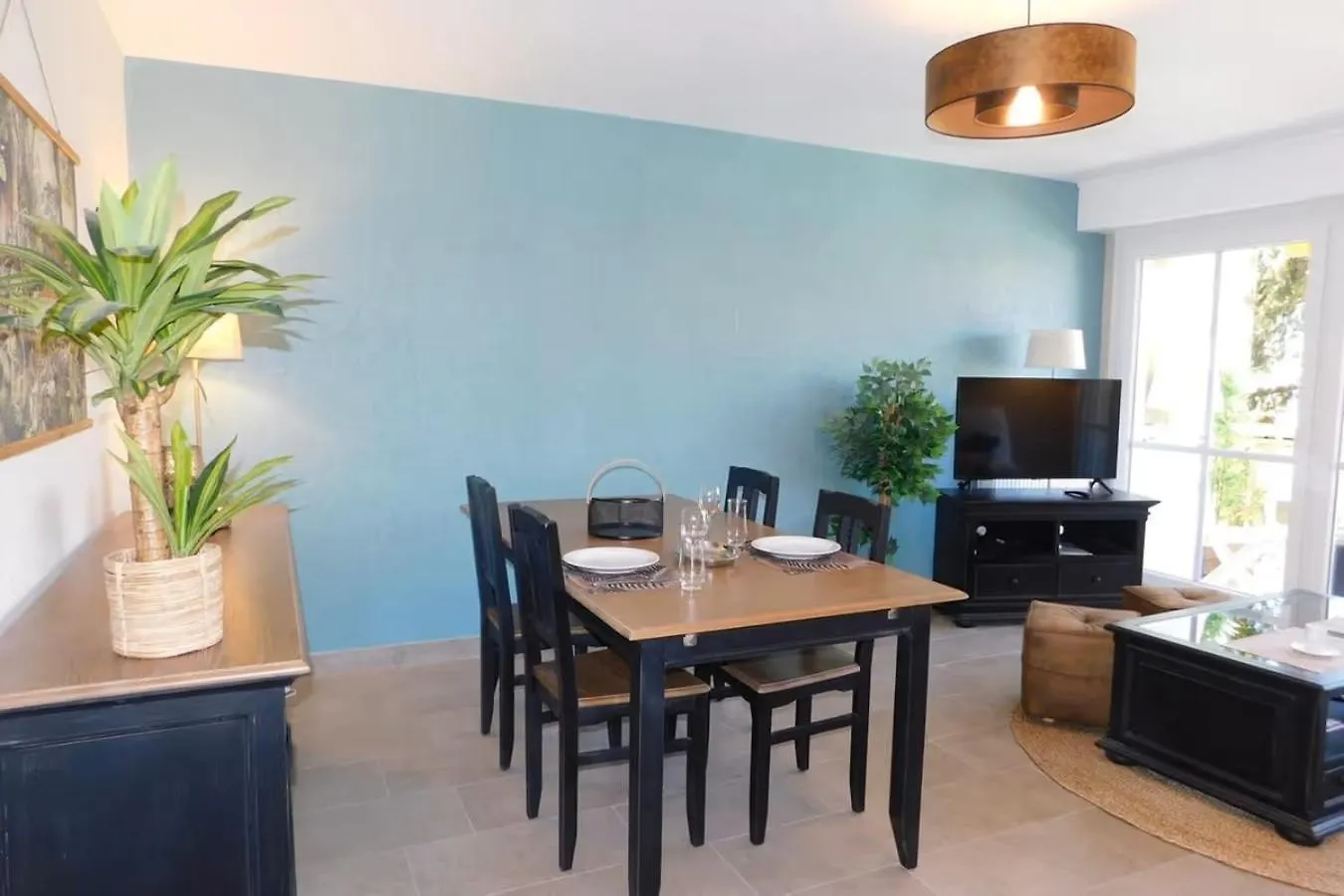 Juan Les Pins Vitoria Grand 2P Calme Parking Apartment Antibes France